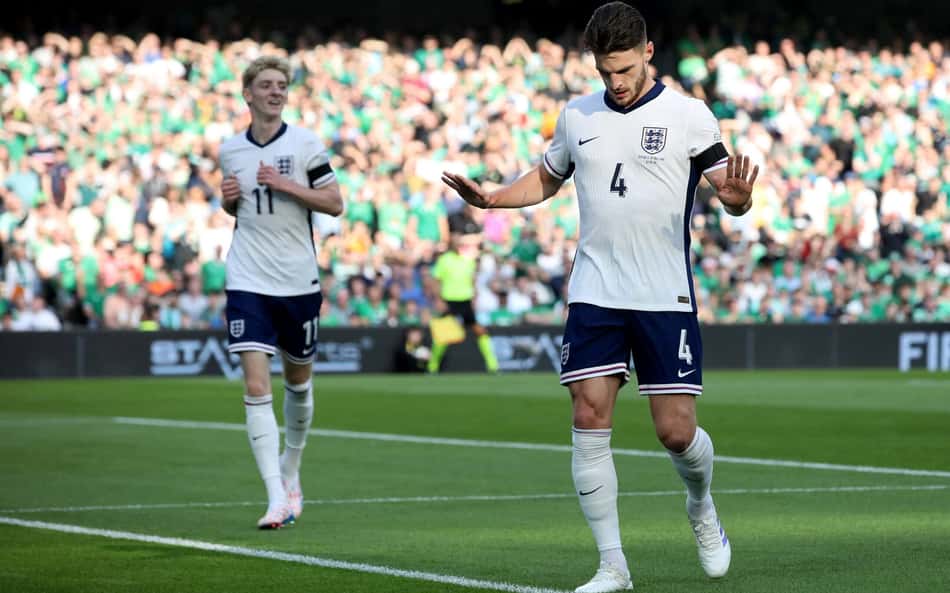 Com 'lei do ex' dupla, Inglaterra vence Irlanda pela Liga das Nações