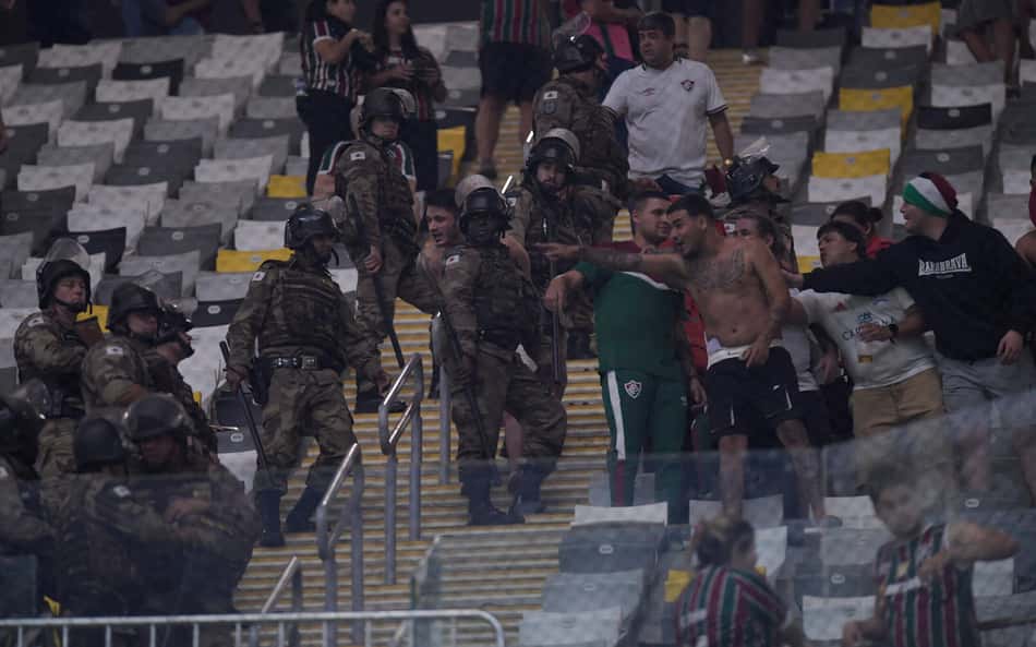 AFP__20240926__36H78AB__v1__HighRes__FblLibertadoresMineiroFluminense-scaled-aspect-ratio-512-320