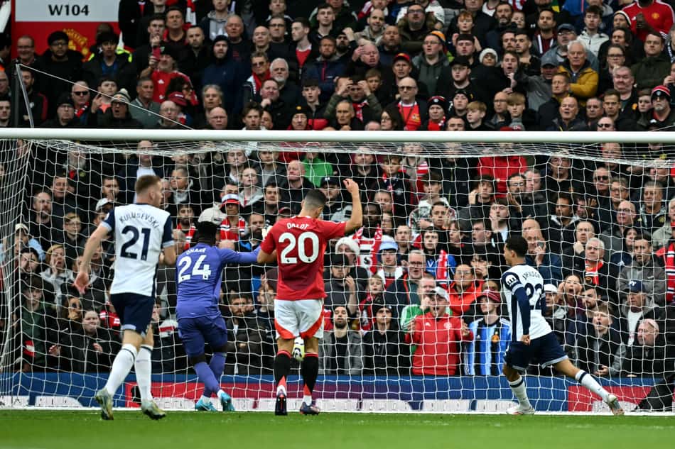 FBL-ENG-PR-MAN UTD-TOTTENHAM