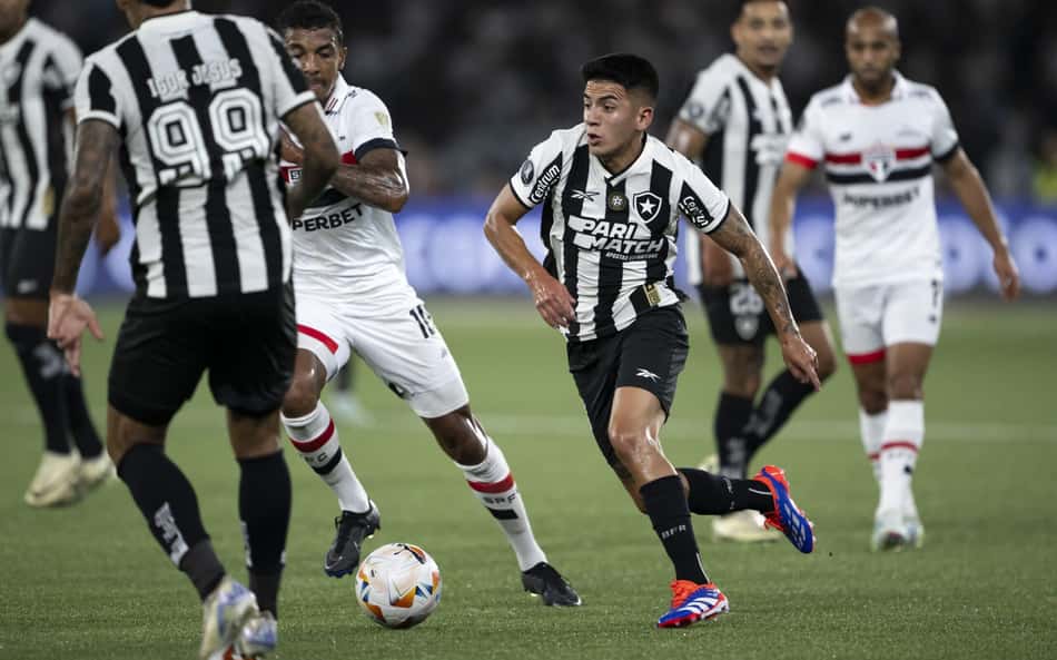 Botafoguenses lamentam chances perdidas contra o São Paulo: 'Não é desafio do travessão'