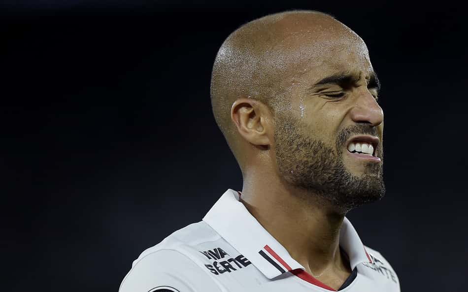Lucas diz que São Paulo deixou a desejar e foca no Botafogo