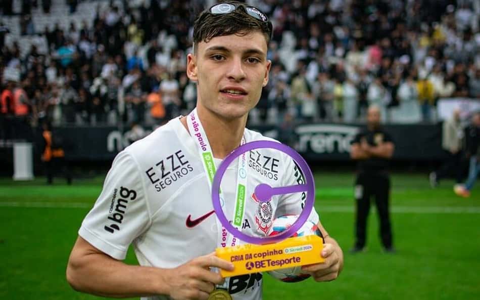 Ramon Díaz elogia joia do Corinthians: 'Tem muita inteligência