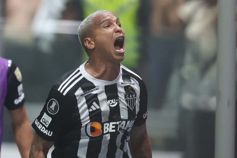 Deyverson, do Atlético-MG, não pode jogar a Copa do Brasil pelo time mineiro (Foto: Gilson Lobo/AGIF)