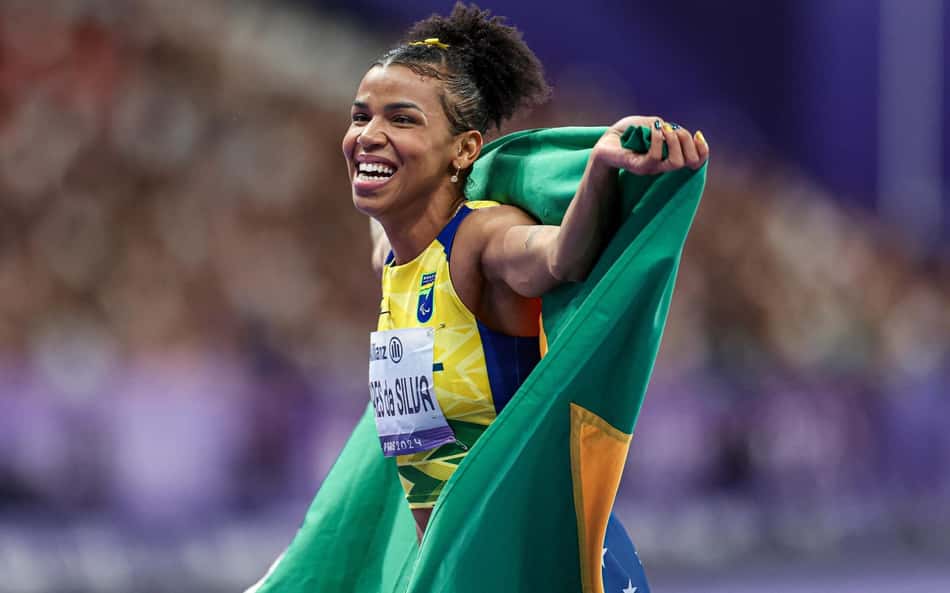 Rayane Soares bate recorde sul-americano e conquista medalha de prata nos 100m T13