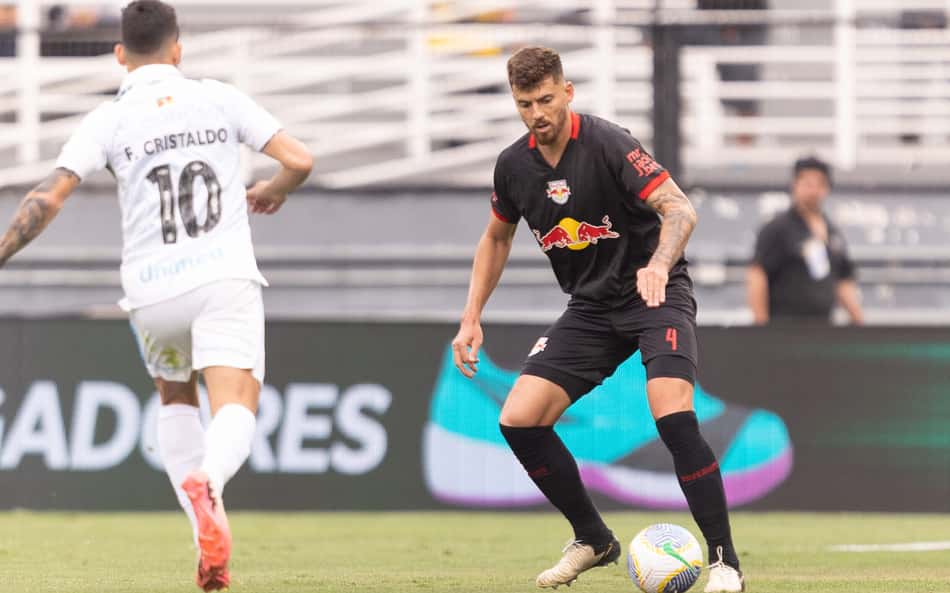 Auxiliar de Renato avalia empate do Grêmio como 'bom resultado' e vê time se ajustando