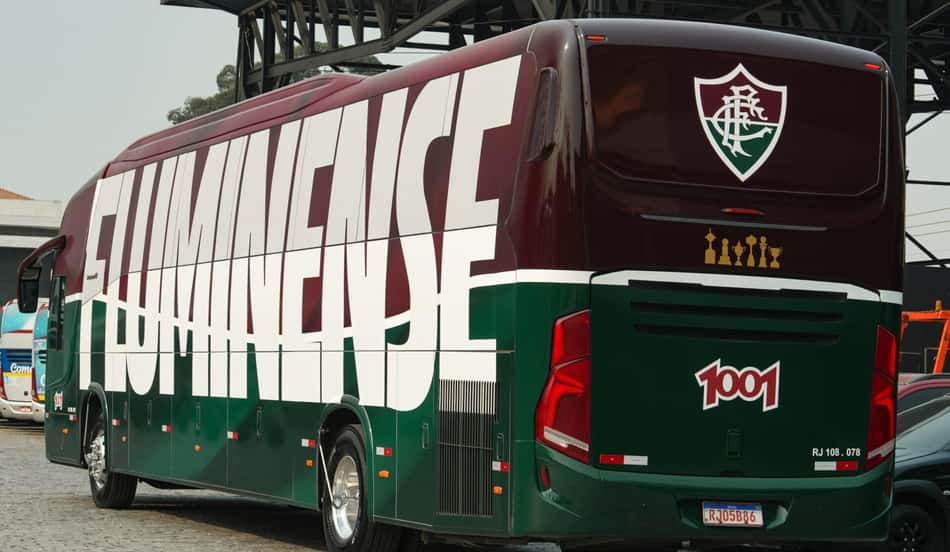 Novo ônibus do Fluminense 2