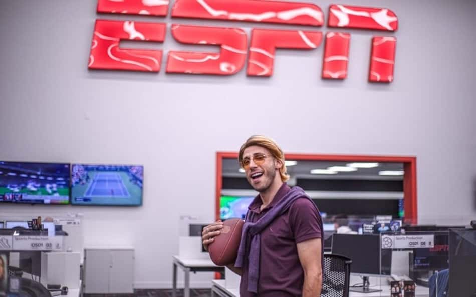 ESPN contrata Jorginho como novo 'CMO' para o jogo da NFL no Brasil; entenda