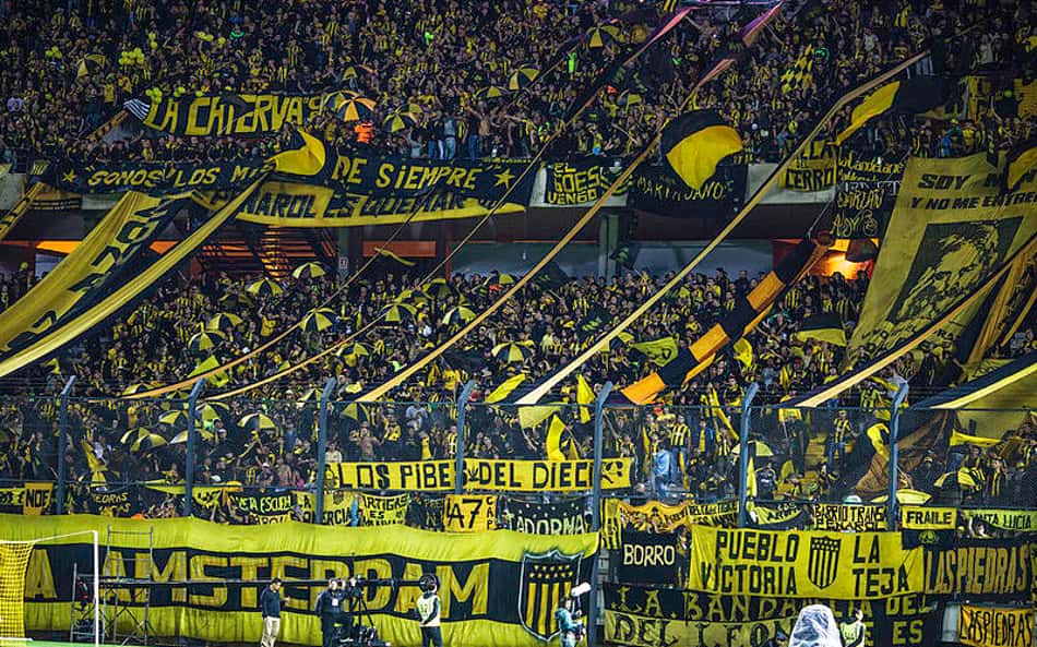 Peñarol toma atitude e anuncia que aplicará punições em caso de racismo na Libertadores