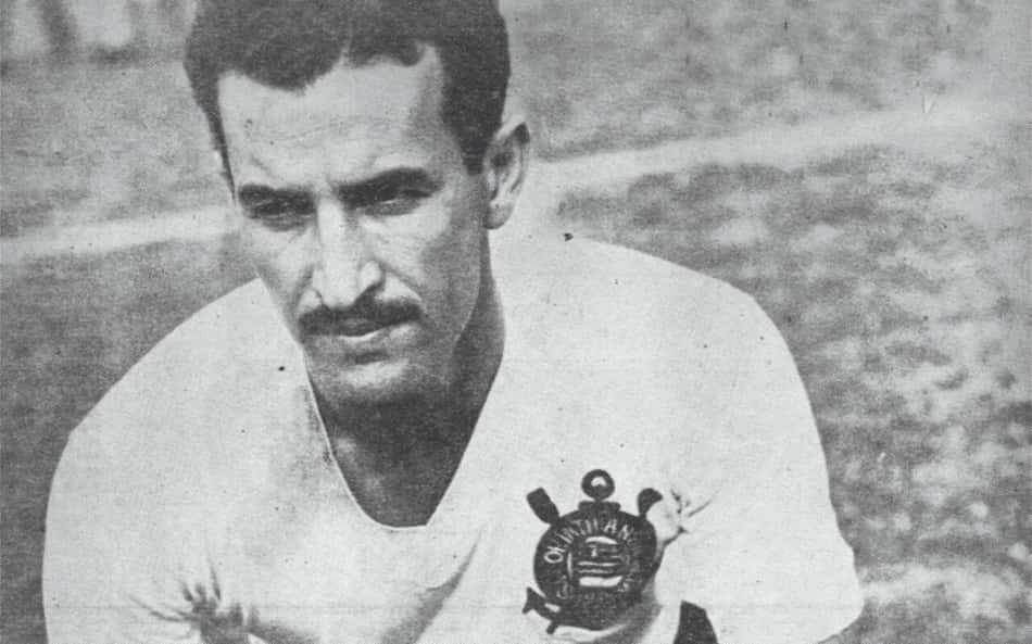 Artilheiros do Corinthians: conheça os 10 maiores da história