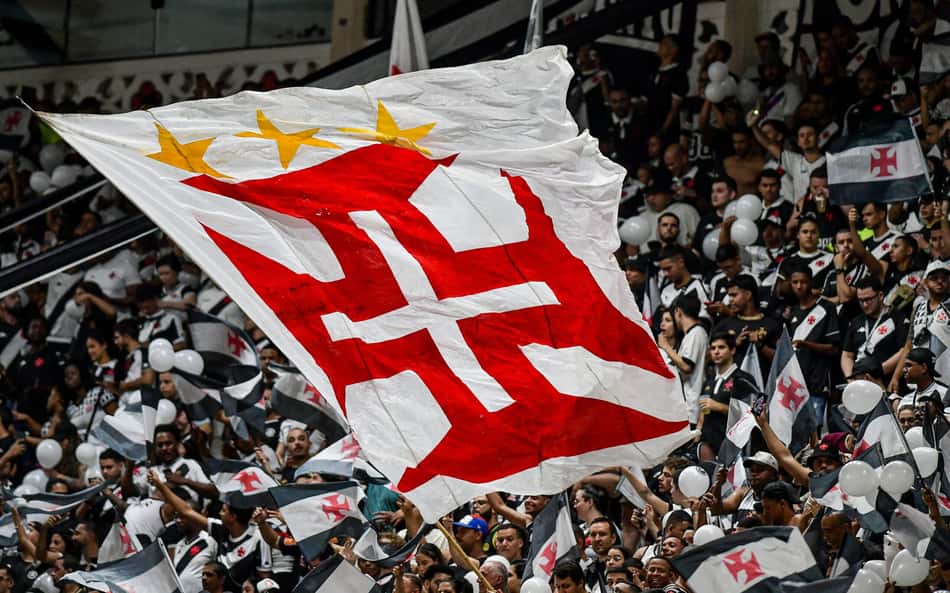 Vasco se manifesta sobre problemas na compra de ingressos para clássico com Flamengo