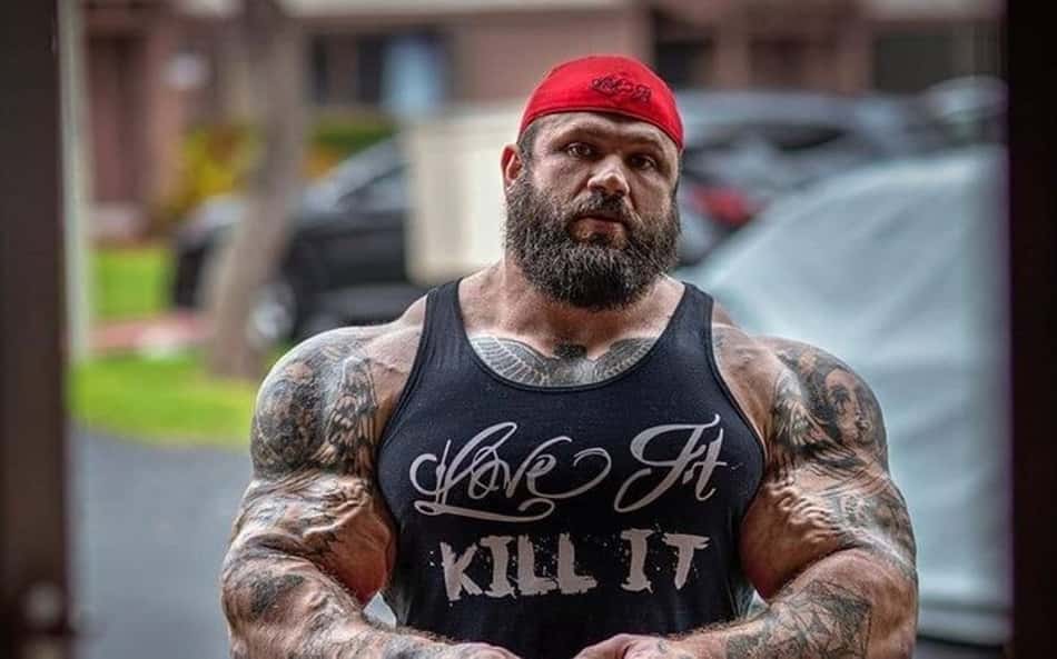 Fisiculturista famoso morre e esposa revela o motivo: 'Cérebro parou'