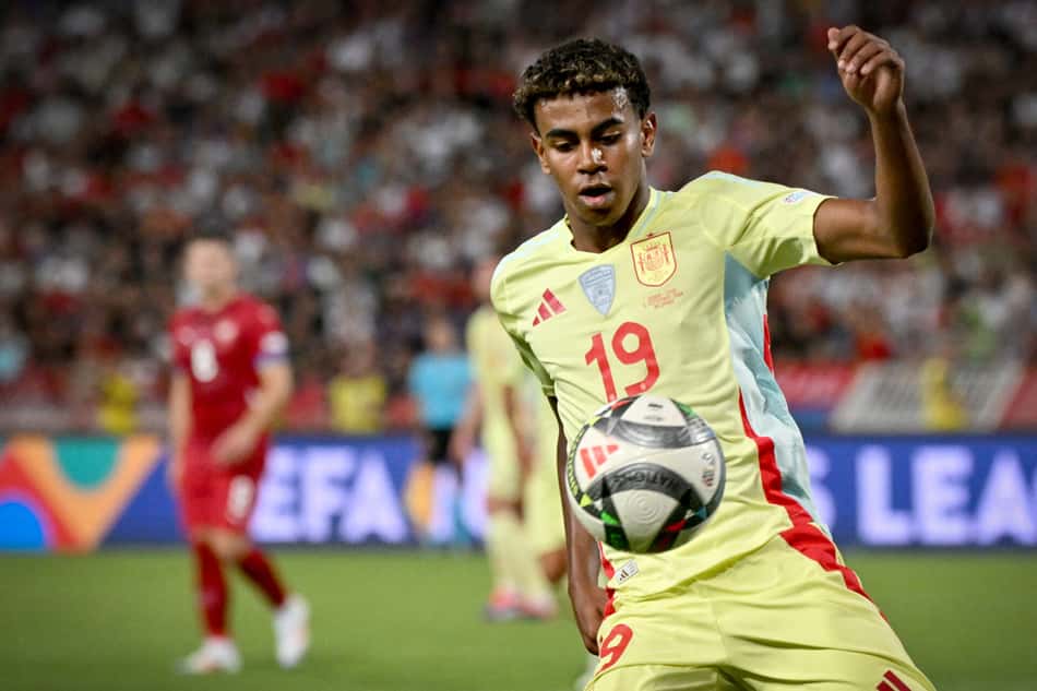 Espanha enfrenta a Escócia pela Liga das Nações da UEFA (Foto: Andrej ISAKOVIC / AFP)
