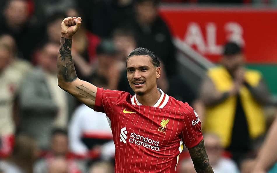 Internet se choca com golaço de Darwin Núñez pelo Liverpool: 'Que mundo é esse'