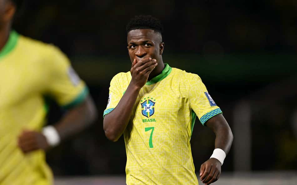 Vini Jr é cornetado por jornalistas por atuações na Seleção: 'Vira jogador comum'