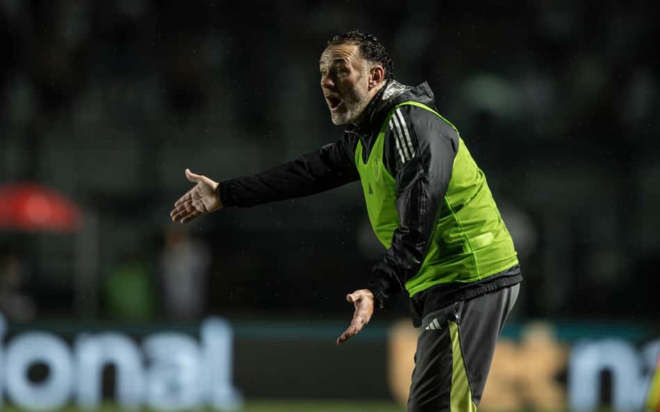 Milito projeta Atlético-MG x River Plate: 'Veremos quem é o melhor'