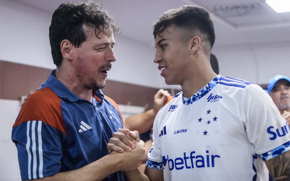 No Cruzeiro, Diniz vai em busca de "tríplice coroa" da Conmebol