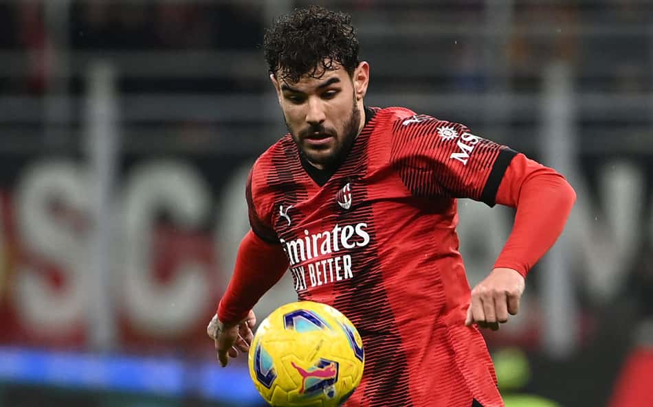 Modelo que acusou Theo Hernández de estupro será julgada por difamação