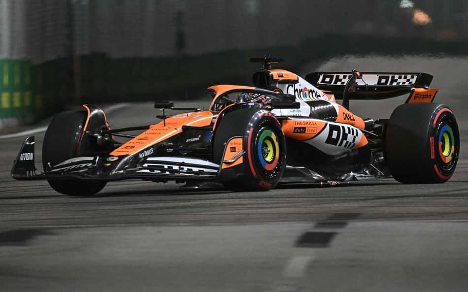 McLaren hoje sobra na F1, mas despreparo para vencer aproxima Verstappen do tetra