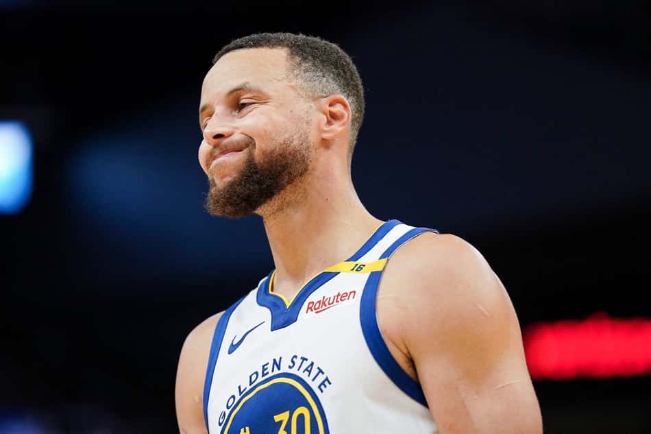 Lesão de Stephen Curry é séria? Saiba qual é a situação do astro