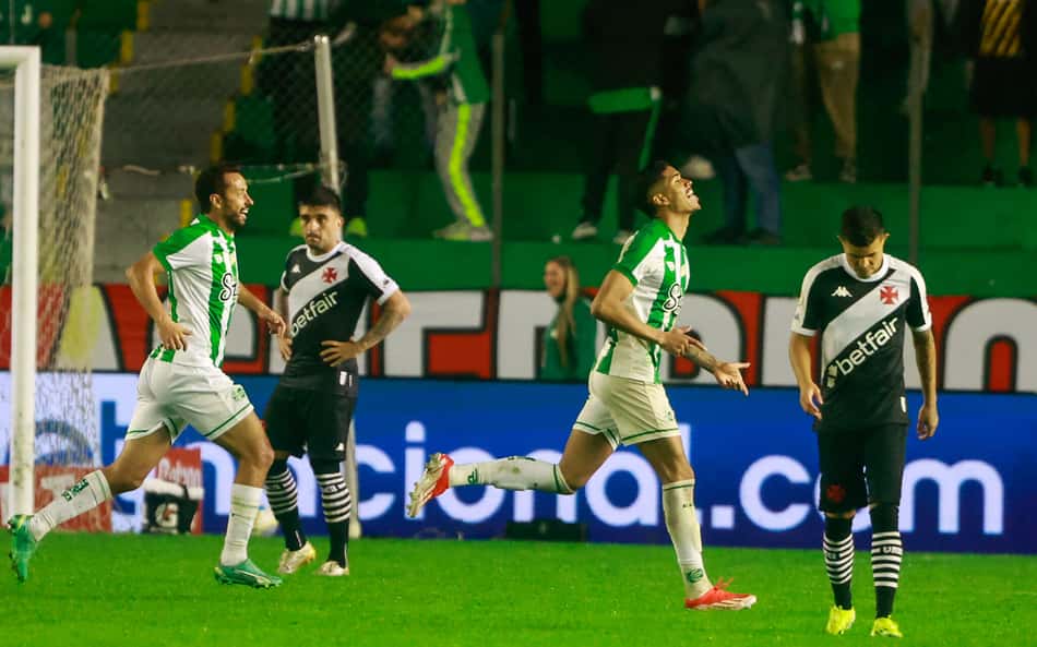 Vasco reencontra Juventude, adversário determinante para virada de chave