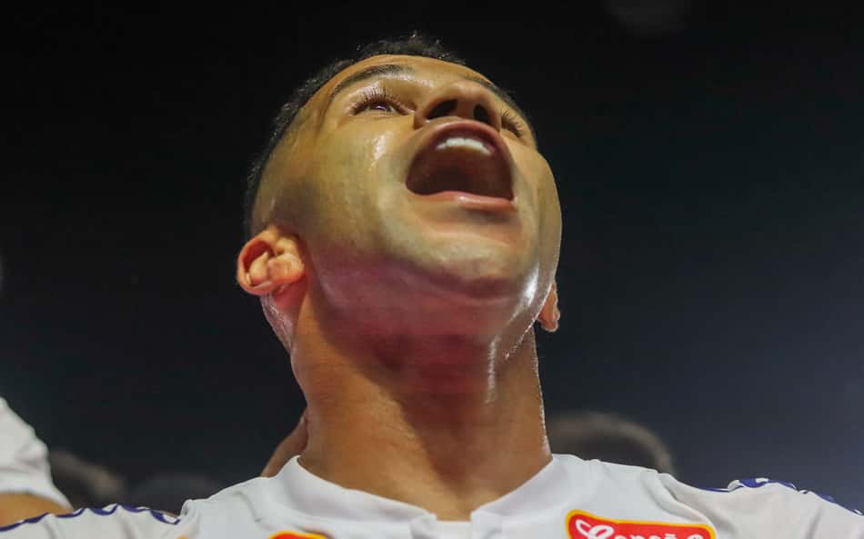 Serginho celebra vitória e diz que jogo era uma 'final' para o Santos
