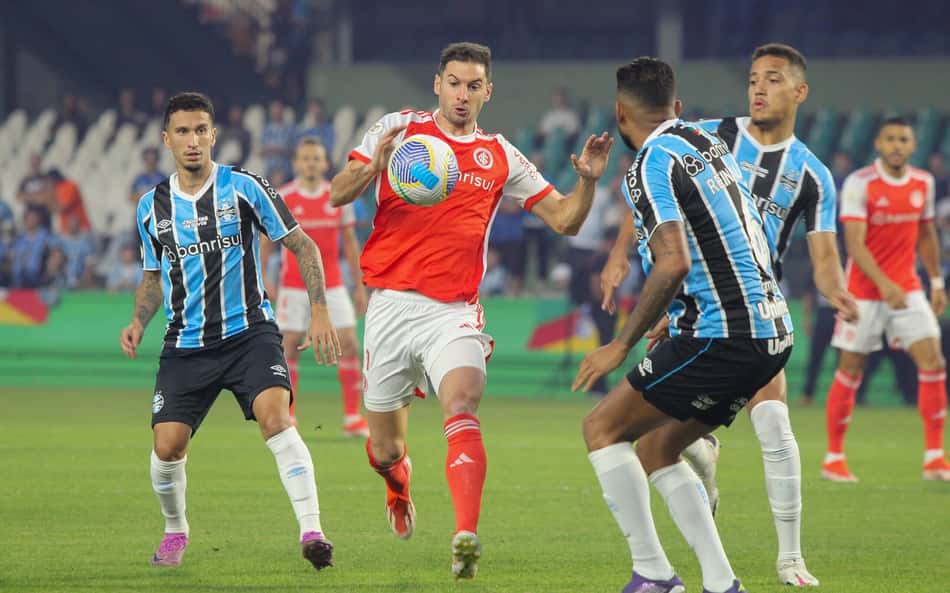 Internacional x Grêmio: onde assistir, horário e prováveis escalações