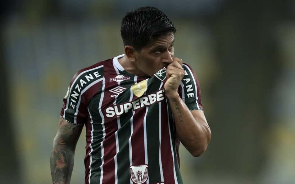 Cano encerra jejum pelo Fluminense e celebra gol 300: 'Muito especial'