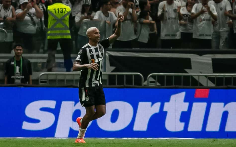 Deyverson é exaltado por jornalistas em Atlético-MG x River: 'Não é só folclore'