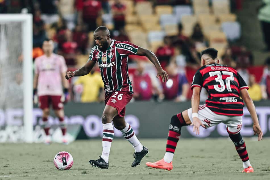 Manoel substituiu Thiago Silva no clássico entre Flamengo e Fluminense