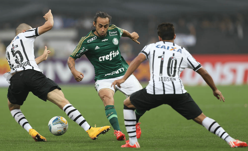 Valdívia é um dos grandes ídolos estrangeiros do clube paulista (Foto: Reprodução)