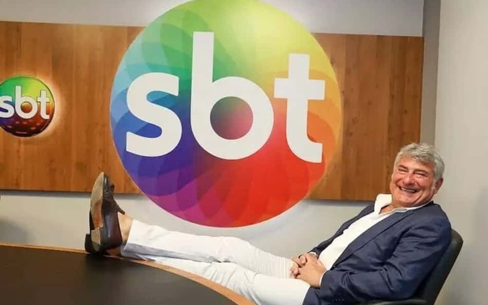 SBT nega rumor sobre troca de emissora de Cléber Machado: 'Não existe acordo'