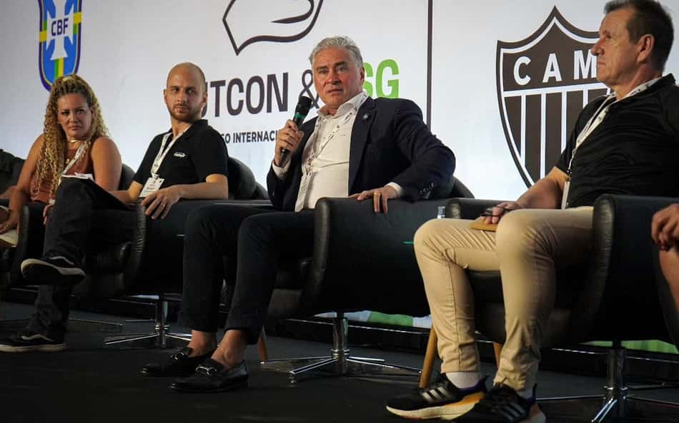 Atlético-MG realiza congresso internacional de futebol e governança social