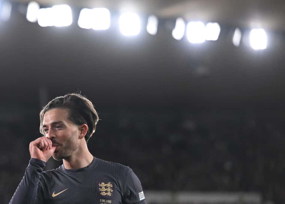 Jack Grealish comemora gol pela seleção inglesa (Foto: Jonathan Nackstrand/AFP)