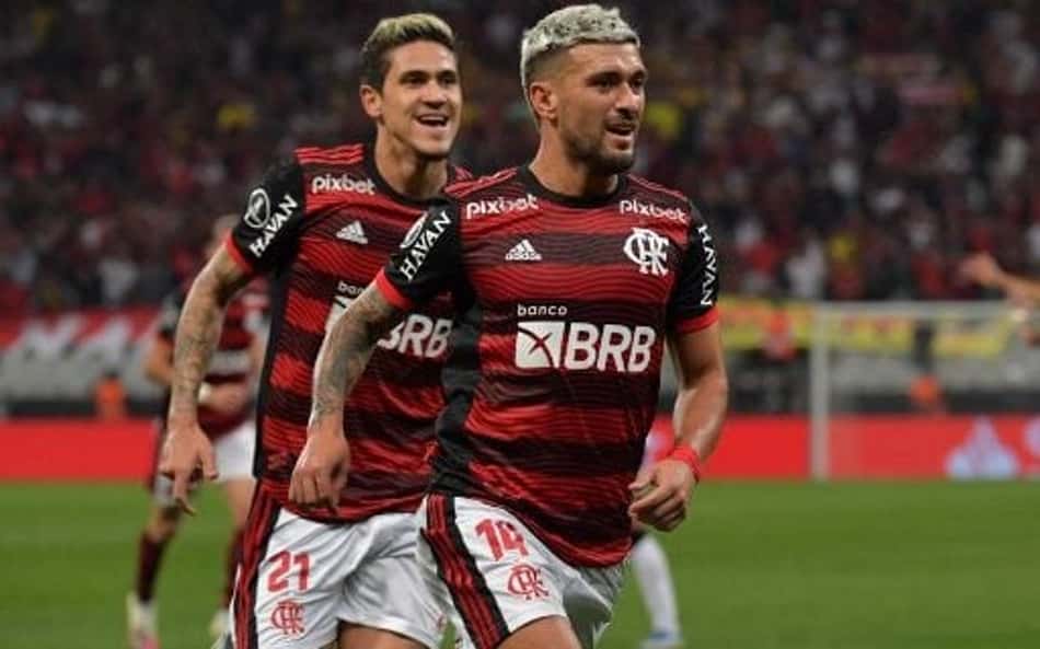 Corinthians acumula frustrações em mata-mata contra Flamengo na Arena