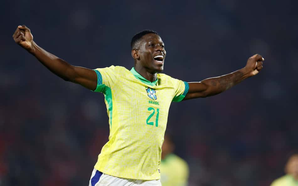 Luiz Henrique marca pelo Brasil e fala em volta por cima: 'Lutar sempre'