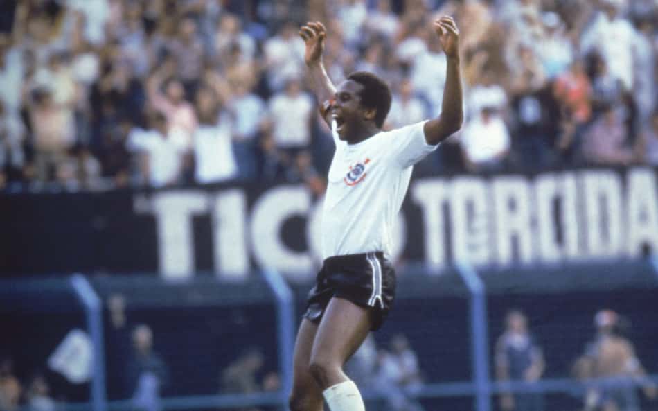 mais_jogos_pelo_corinthians-scaled-aspect-ratio-512-320