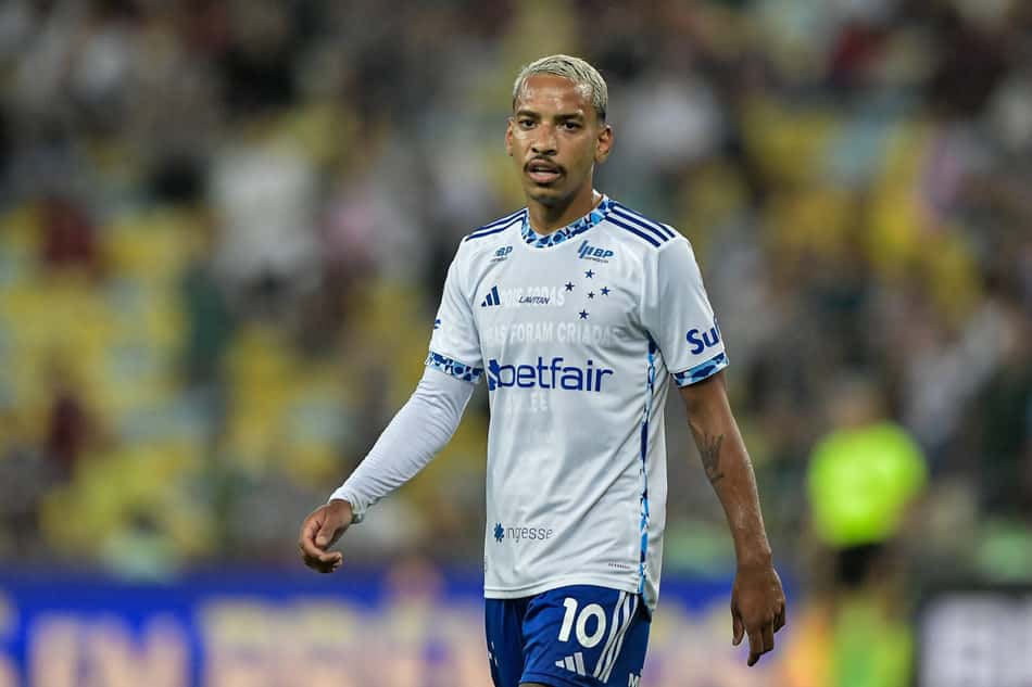 Matheus Pereira é o camisa 10 do Cruzeiro na temporada (Foto: Thiago Ribeiro/AGIF)