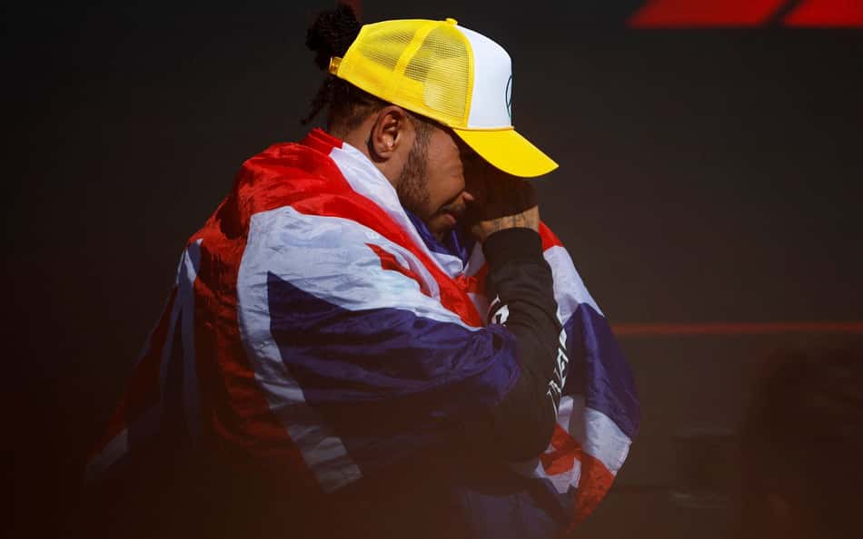 Mercedes se diz focada em 'encerrar ciclo com Hamilton em alta' na Fórmula 1