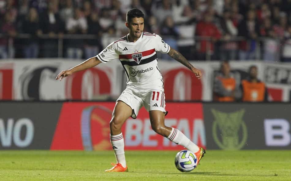 Bahia faz proposta por Rodrigo Nestor, meia do São Paulo; veja detalhes