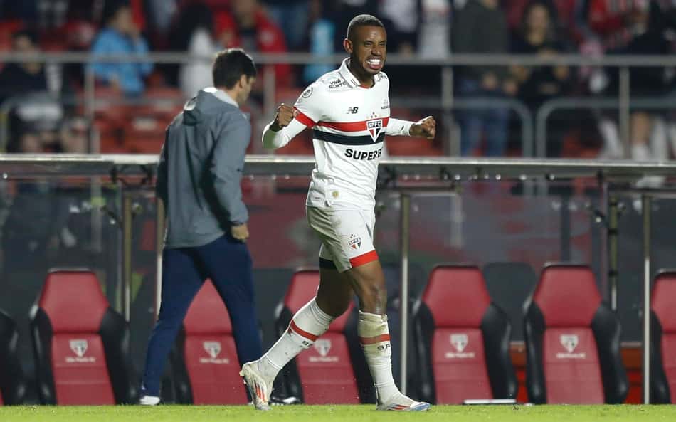 São Paulo tem mudança no ataque contra o RB Bragantino; veja escalação