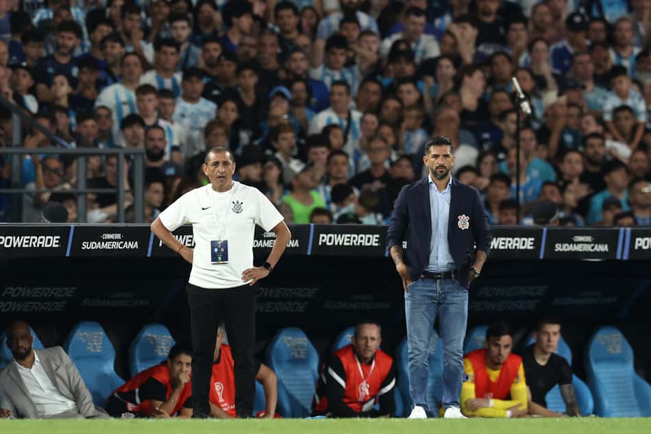 FBL-SUDAMERICANA-RACING-CORINTHIANS