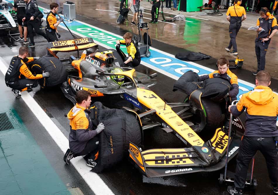 AUTO-PRIX-F1-BRA-RACE Norris Verstappen