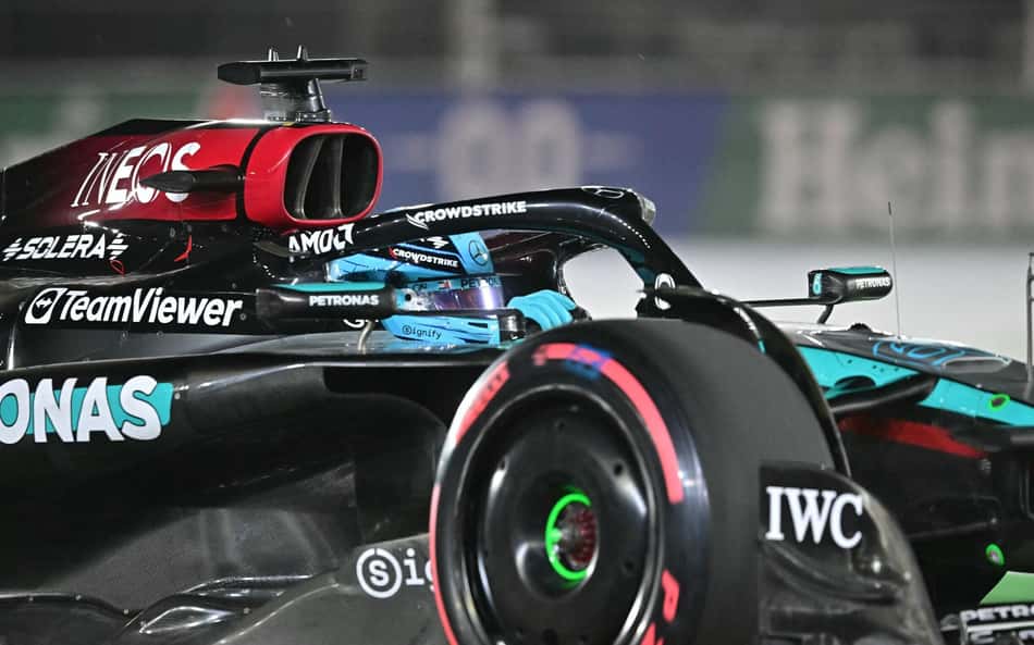 Russell mantém Mercedes em alta e lidera treino livre 3 do GP de Las Vegas