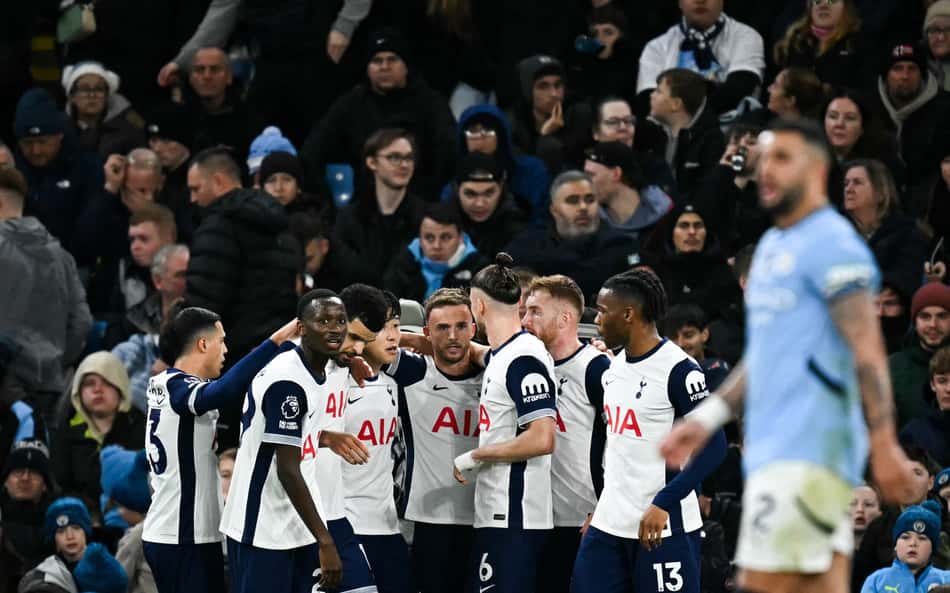 AFP__20241123__36N784W__v1__HighRes__FblEngPrManCityTottenham-scaled-aspect-ratio-512-320