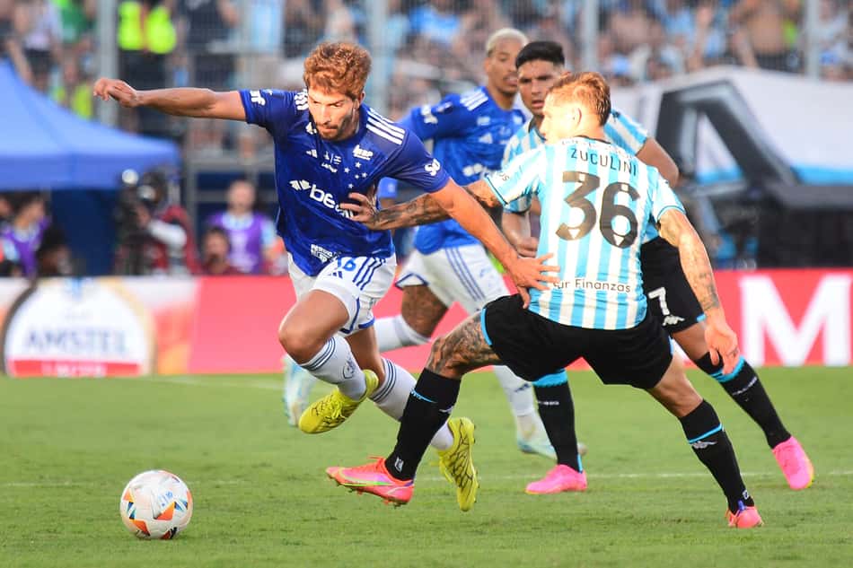 FBL-SUDAMERICANA-RACING-CRUZEIRO