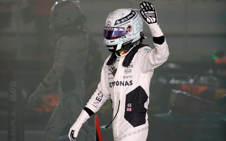 Russell herda pole do GP do Catar após comissários punirem Verstappen por bloqueio