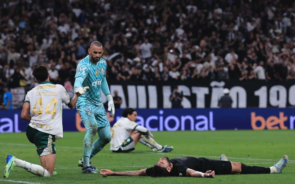 Ídolo do Palmeiras critica postura do time no Dérbi: "Um desfile"