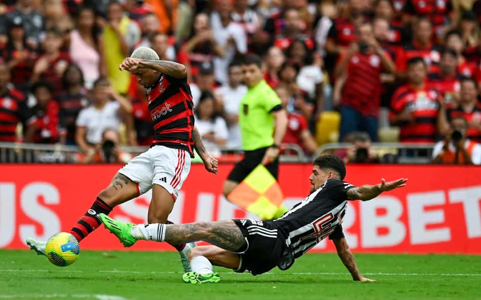 Wesley admite desejo de deixar o Flamengo, mas celebra atual fase
