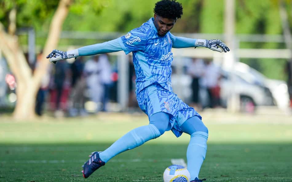 Corinthians: saiba como está a negociação para contratar Hugo Souza