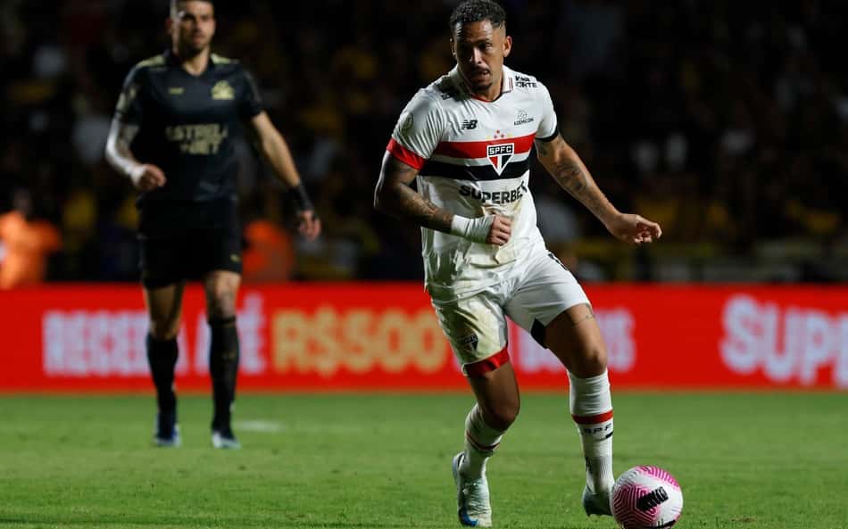 São Paulo encara RB Bragantino com reforços e quer manter sequência invicta